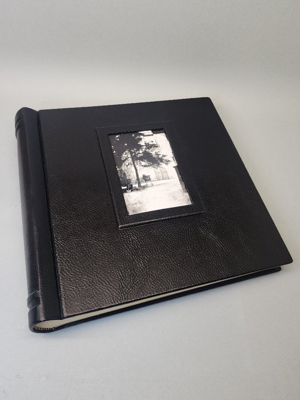 Daisy Arts Leather Bound Photo Album / 12" x 12" / 50 Pages / Made in Italy